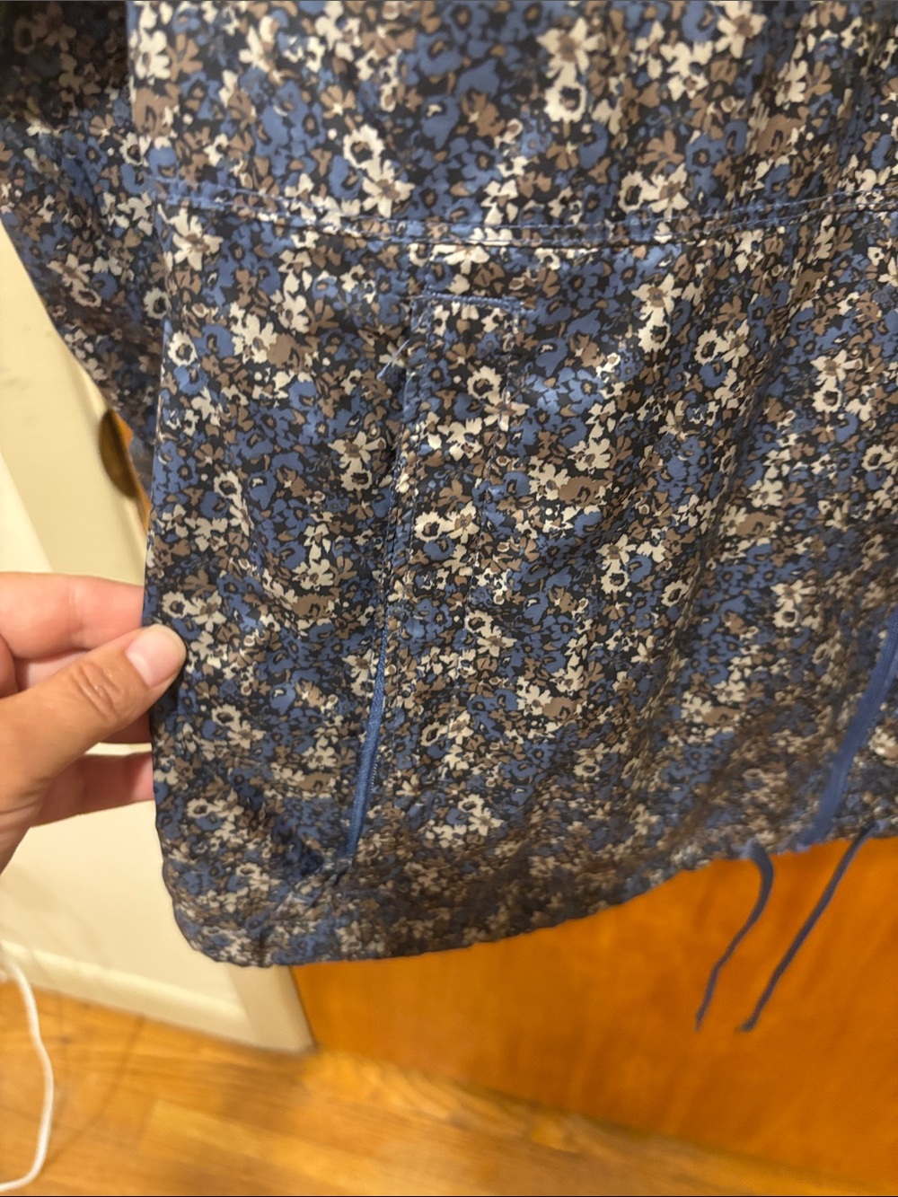 Columbia Blue Floral Hooded Windbreaker Jacket - Picture 6 of 10